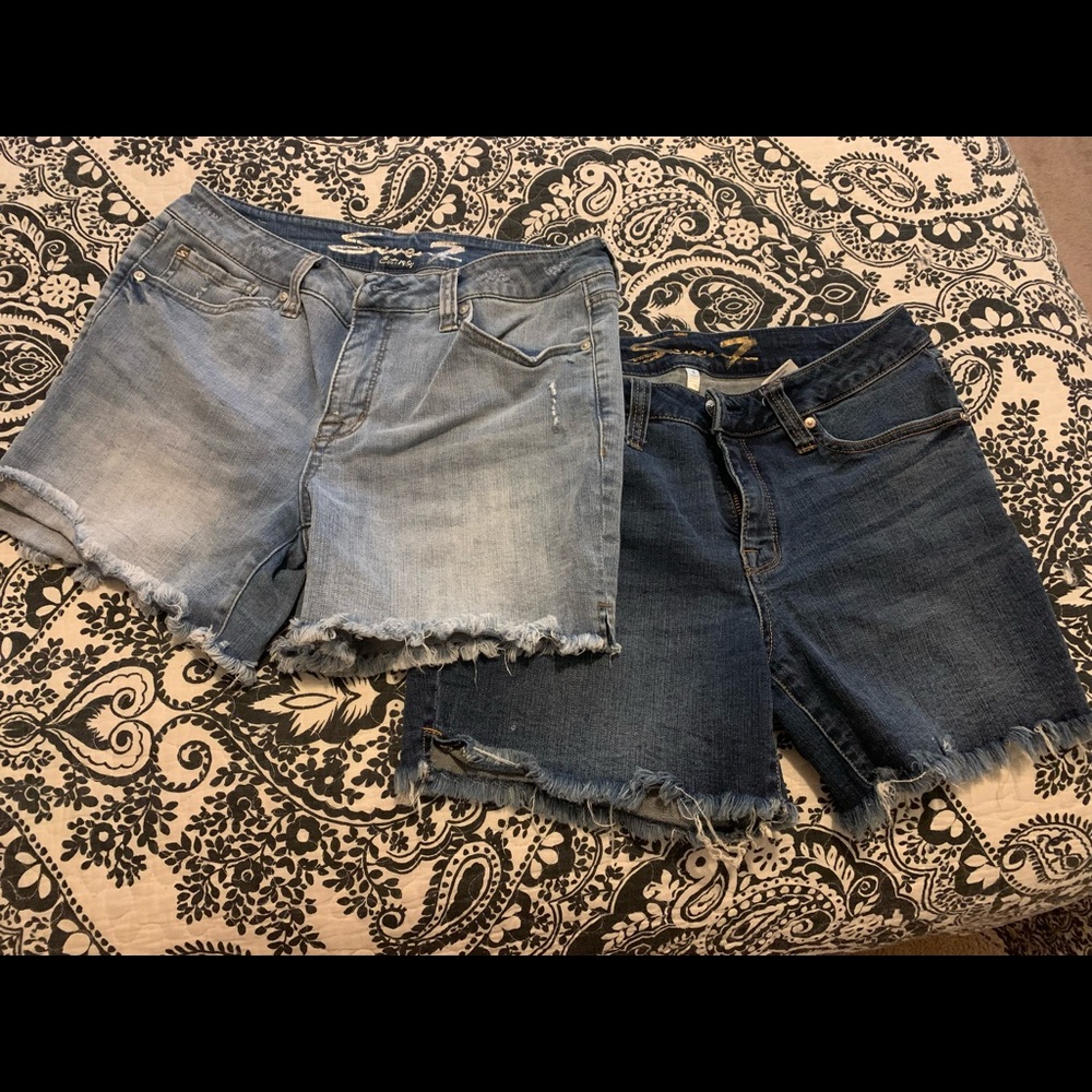 2 pairs of Seven 7 Brand Denim “Weekend Short”